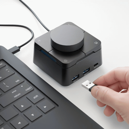 【接続性】前面USBハブポート