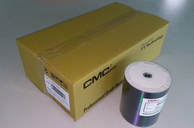 返品保証 300枚セットCMCpro T-CDR-ZZ-SK CD-R 700MB 2-48倍速 鏡面仕様(無地光沢) TYコード 100  データ用メディア