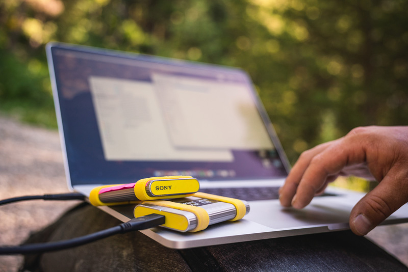 SONY ポータブルSSD SL-M1 1TB Amazon | ソニーSONY ポータブルSSD 外付け 1TB ハイスピード 防水防塵