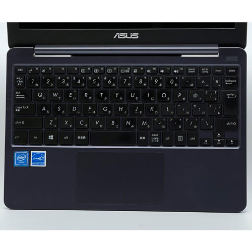 ASUS Vivo E203N ノートパソコン　ブルー