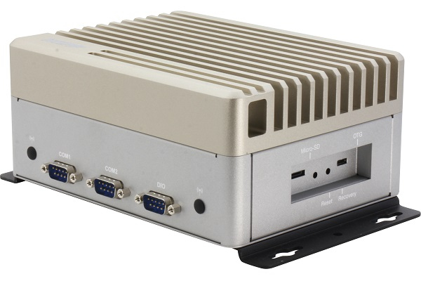 BOXER-8641AI-A2-WIFI-AC-5.1_画像1